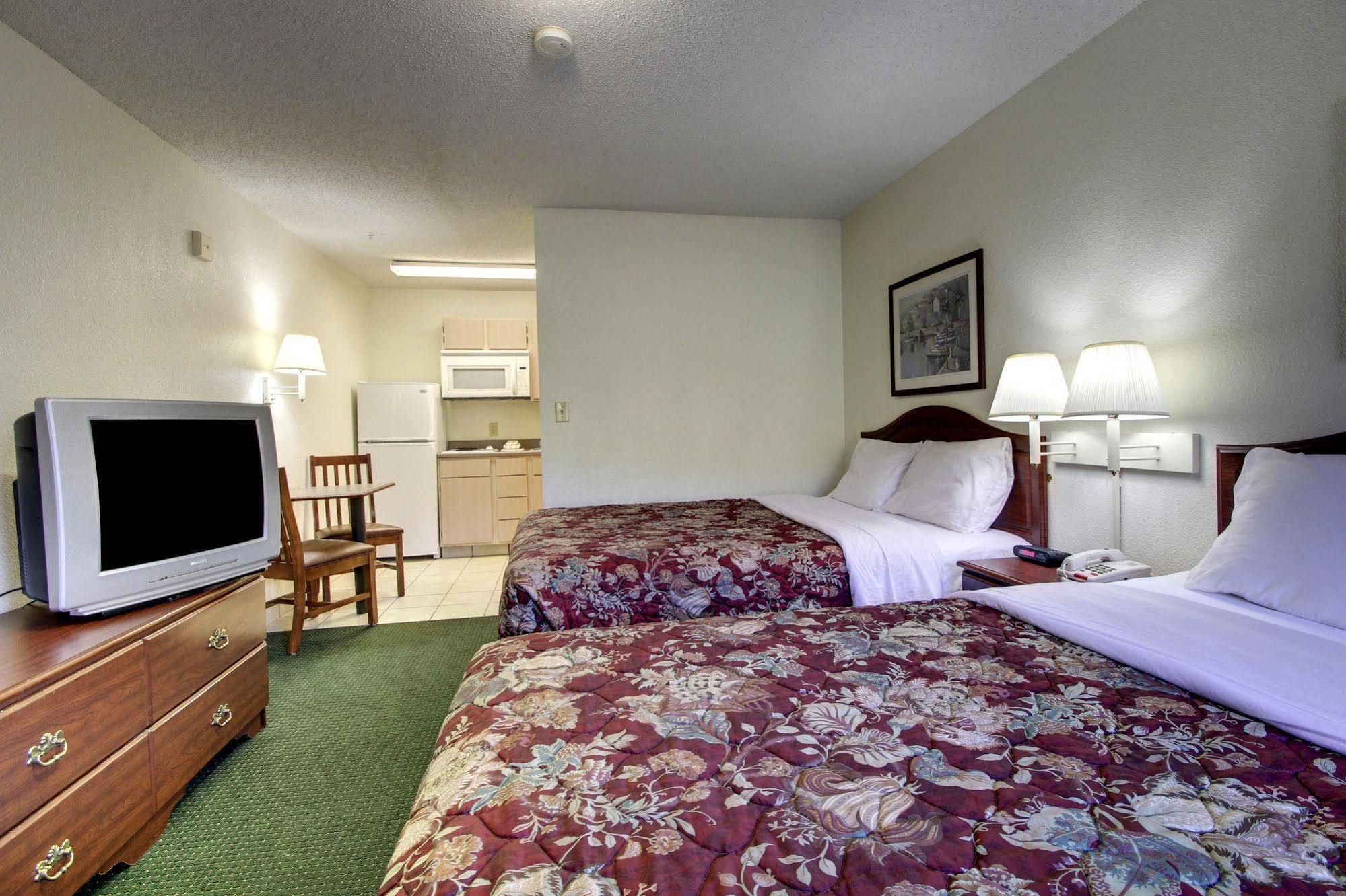 Intown Suites Extended Stay Atlanta Ga - Duluth Eksteriør billede
